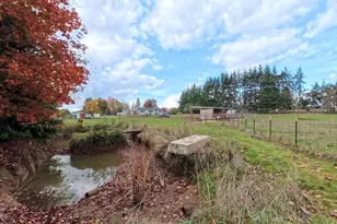 34125 E Lacomb Rd, Lebanon, OR 97355 - Photo 33