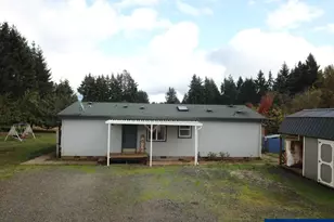 34125 E Lacomb Rd, Lebanon, OR 97355 - Photo 3