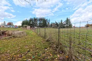 34125 E Lacomb Rd, Lebanon, OR 97355 - Photo 45