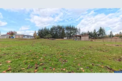 34125 E Lacomb Rd, Lebanon, OR 97355 - Photo 31