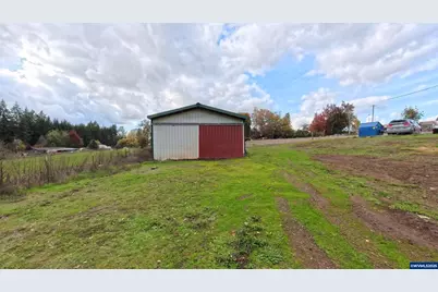 34125 E Lacomb Rd, Lebanon, OR 97355 - Photo 27