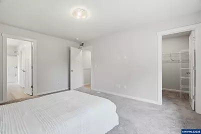 2618 NW Shadden Dr, McMinnville, OR 97128 - Photo 11