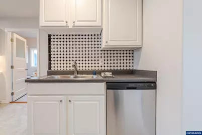 1229 SW Washington St, Albany, OR 97321 - Photo 19