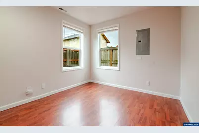 1229 SW Washington St, Albany, OR 97321 - Photo 25