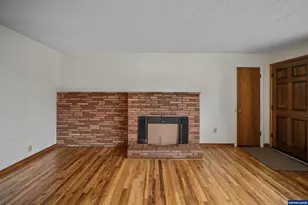 2470 Alameda St NE, Salem, OR 97301 - Photo 9