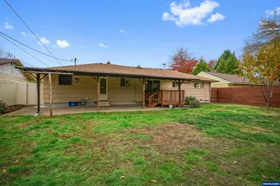 2470 Alameda St NE, Salem, OR 97301 - Photo 37