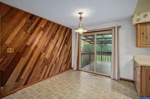 2470 Alameda St NE, Salem, OR 97301 - Photo 11