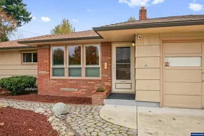 2470 Alameda St NE, Salem, OR 97301 - Photo 5