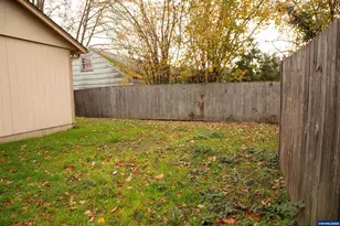 1525 Park Ave NE, Salem, OR 97301 - Photo 23