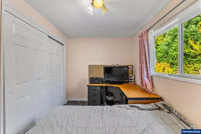 1377 Krysti Ct NE, Keizer, OR 97303 - Photo 19