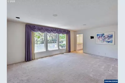 1055 Tukwila Dr, Woodburn, OR 97071 - Photo 13