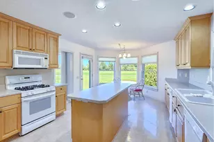 1055 Tukwila Dr, Woodburn, OR 97071 - Photo 29