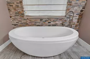 184 Summit View Ave SE, Salem, OR 97306 - Photo 27