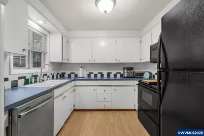 664 Thompson Av NE, Salem, OR 97301 - Photo 5