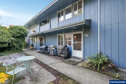 664 Thompson Av NE, Salem, OR 97301 - Photo 1