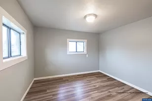 232 E Carolina St, Lebanon, OR 97355 - Photo 17