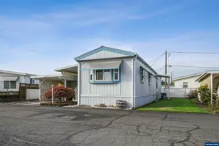 5525 43rd Way NE, Salem, OR 97305 - Photo 3