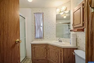 5525 43rd Way NE, Salem, OR 97305 - Photo 23