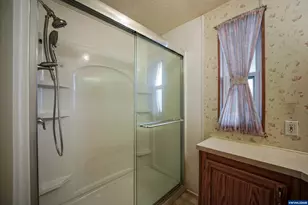 5525 43rd Way NE, Salem, OR 97305 - Photo 25
