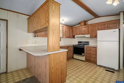 5525 43rd Wy NE, Salem, OR 97305 - Photo 17