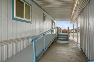 5525 43rd Way NE, Salem, OR 97305 - Photo 7