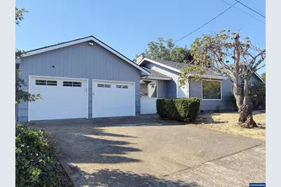 555 West Hills Wy NW, Salem, OR 97304 - Photo 1