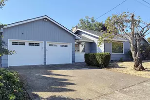 555 West Hills Way NW, Salem, OR 97304 - Photo 1