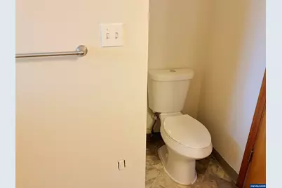 555 West Hills Wy NW, Salem, OR 97304 - Photo 15