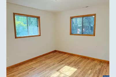 555 West Hills Wy NW, Salem, OR 97304 - Photo 13