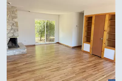 555 West Hills Wy NW, Salem, OR 97304 - Photo 3