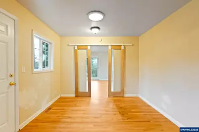 2310 Mountain View Dr, Salem, OR 97302 - Photo 19