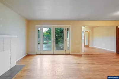 2310 Mountain View Dr, Salem, OR 97302 - Photo 9