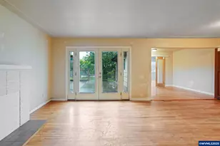 2310 Mountain View Dr, Salem, OR 97302 - Photo 9