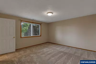 2677 Fort Rock Ct SE, Salem, OR 97306 - Photo 31