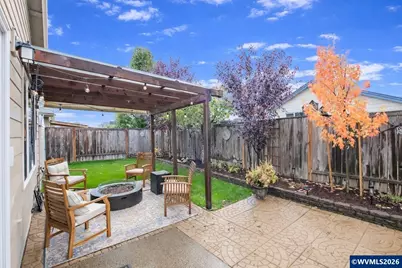 1633 SE Osoberry St, Dallas, OR 97338 - Photo 41