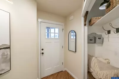 1633 SE Osoberry St, Dallas, OR 97338 - Photo 9