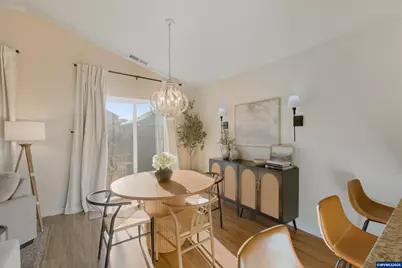 1633 SE Osoberry St, Dallas, OR 97338 - Photo 19