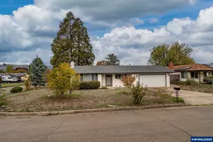 10 Carmel Ct, Roseburg, OR 97471 - Photo 3