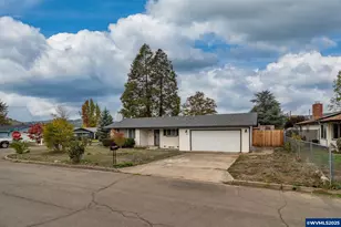 10 Carmel Ct, Roseburg, OR 97471 - Photo 5