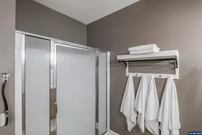 1390 Gwinn St E, Monmouth, OR 97361 - Photo 29