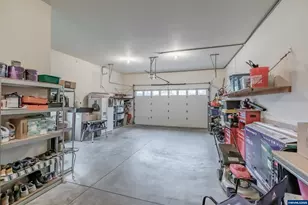 1390 Gwinn Street E, Monmouth, OR 97361 - Photo 41