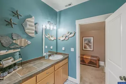 1390 Gwinn St E, Monmouth, OR 97361 - Photo 33