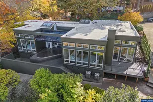 925 Holiday Ct S, Salem, OR 97302 - Photo 47