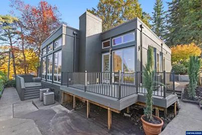 925 Holiday Ct S, Salem, OR 97302 - Photo 43