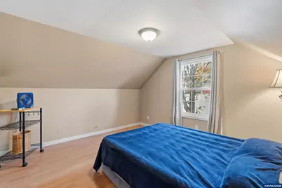 585 Madrona Av S, Salem, OR 97302 - Photo 25