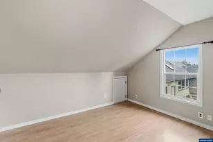 585 Madrona Ave S, Salem, OR 97302 - Photo 19