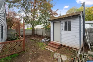 585 Madrona Ave S, Salem, OR 97302 - Photo 31