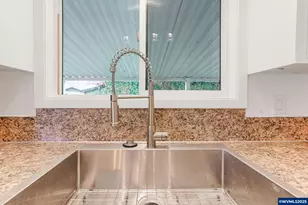 5549 Kalmia Dr NE, Keizer, OR 97303 - Photo 17