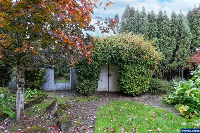 3814 SE Pine St, Albany, OR 97322 - Photo 37