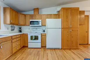 3181 SE Hathaway Dr, Corvallis, OR 97333 - Photo 11